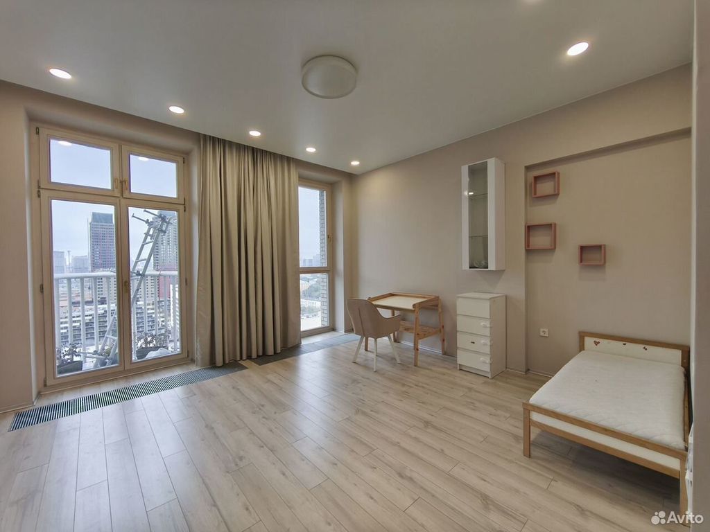 m. Vodny stadion: Apartment, 3-rooms