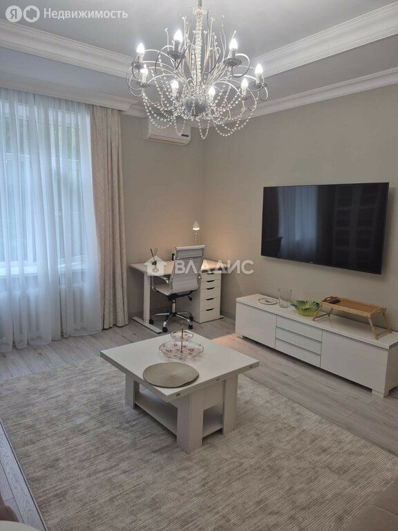 m. Studencheskaya: Apartment, 2-rooms