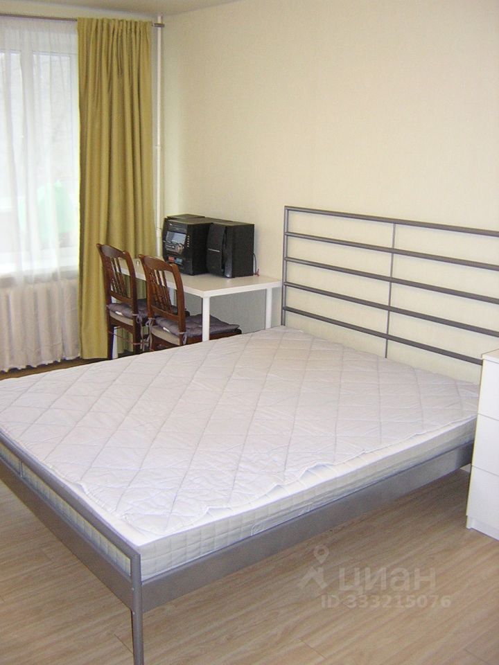 m. Chkalovskaya: Apartment, 1-rooms