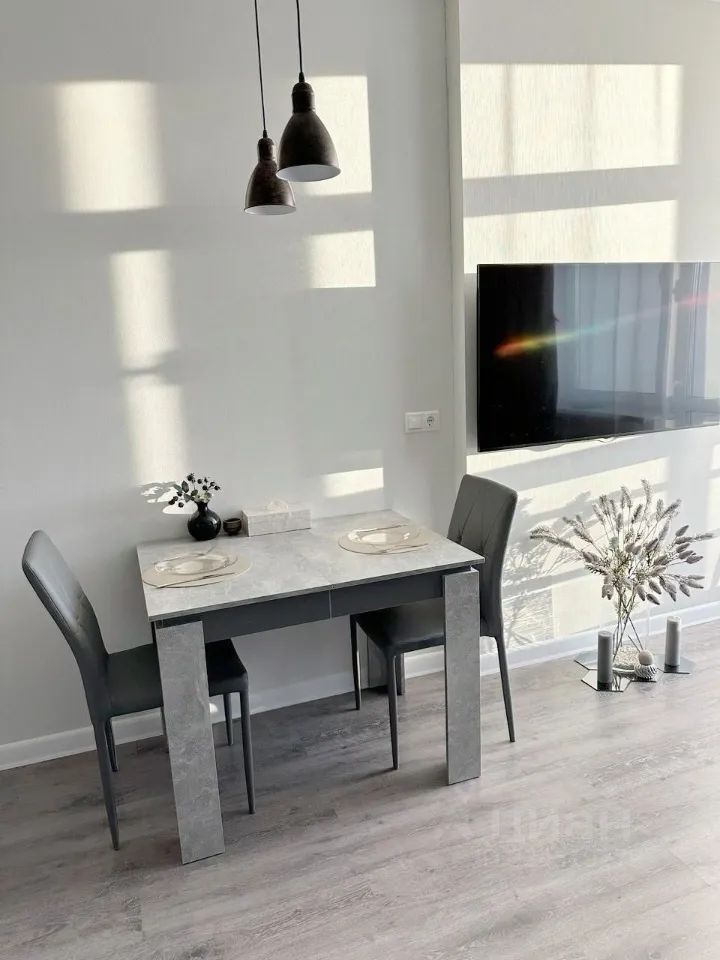 m. Narodnoe Opolchenie: Apartment, 2-rooms