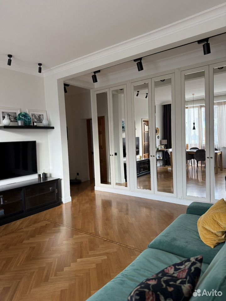 m. Vavilovskaya: Apartment, 3-rooms