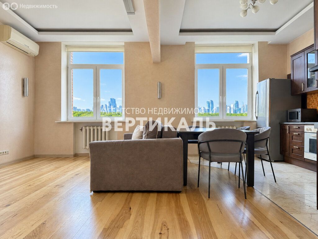 m. Luzhniki: Apartment, 2-rooms
