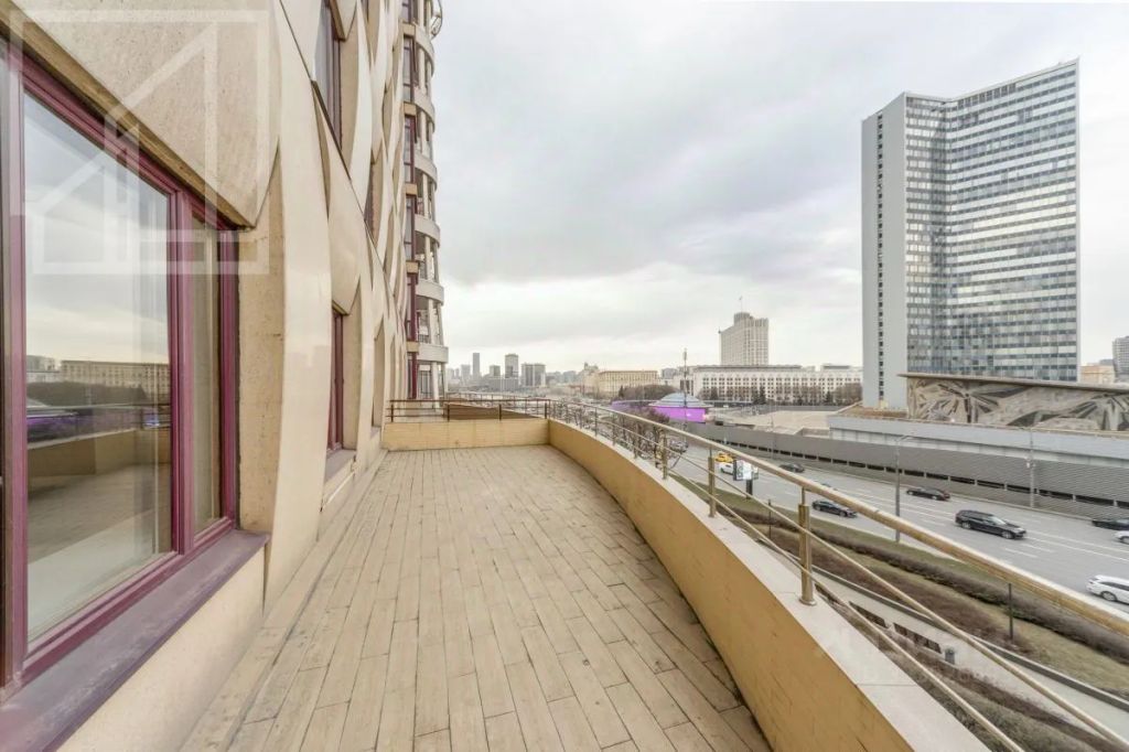 m. Smolenskaya: Apartment, 4-rooms
