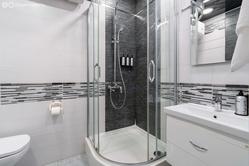 m. Serp i Molot: Apartment, studio
