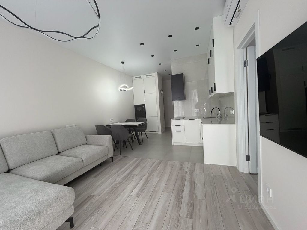 m. Skolkovo: Apartment, 2-rooms