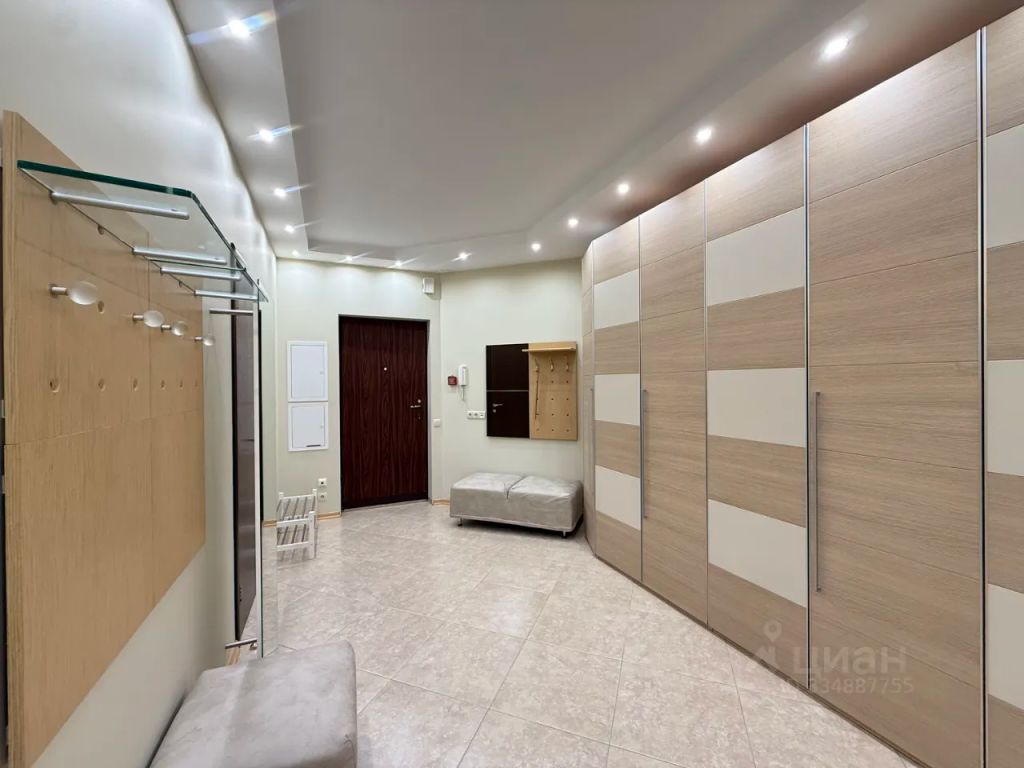 m. Mayakovskaya: Apartment, 3-rooms