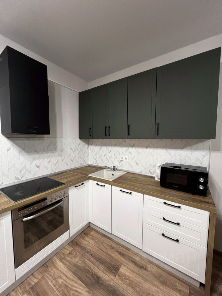 m. Vodniki: Apartment, studio