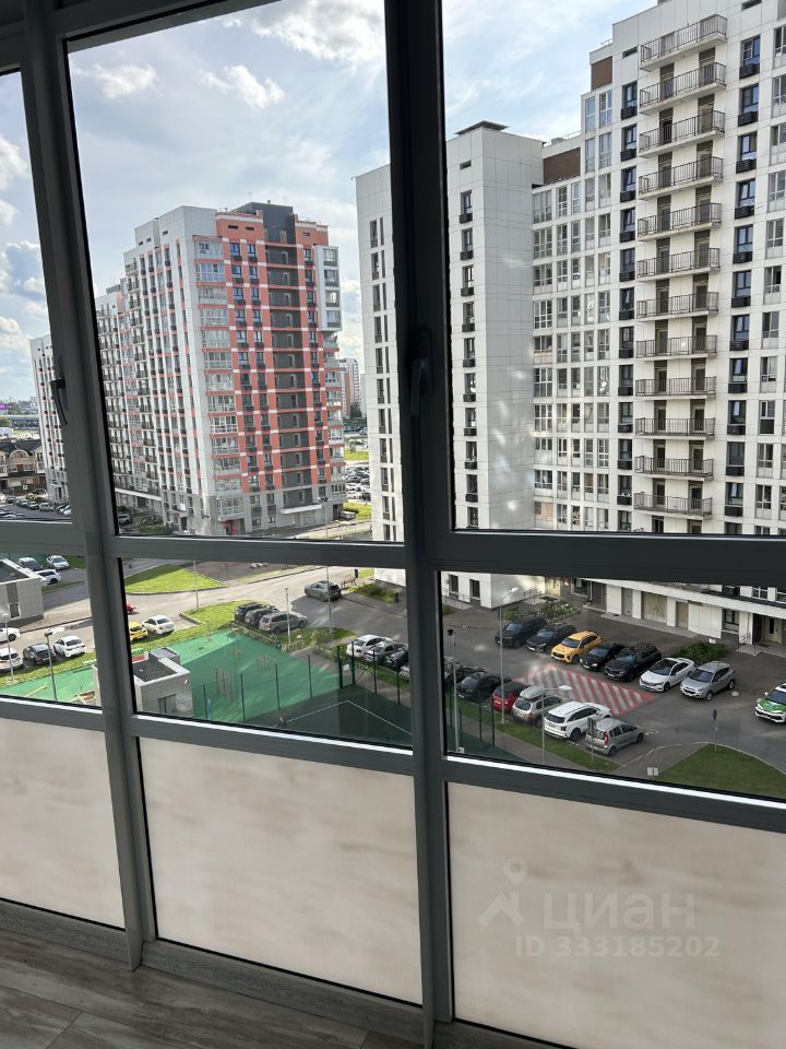 m. Fiztekh: Apartment, studio