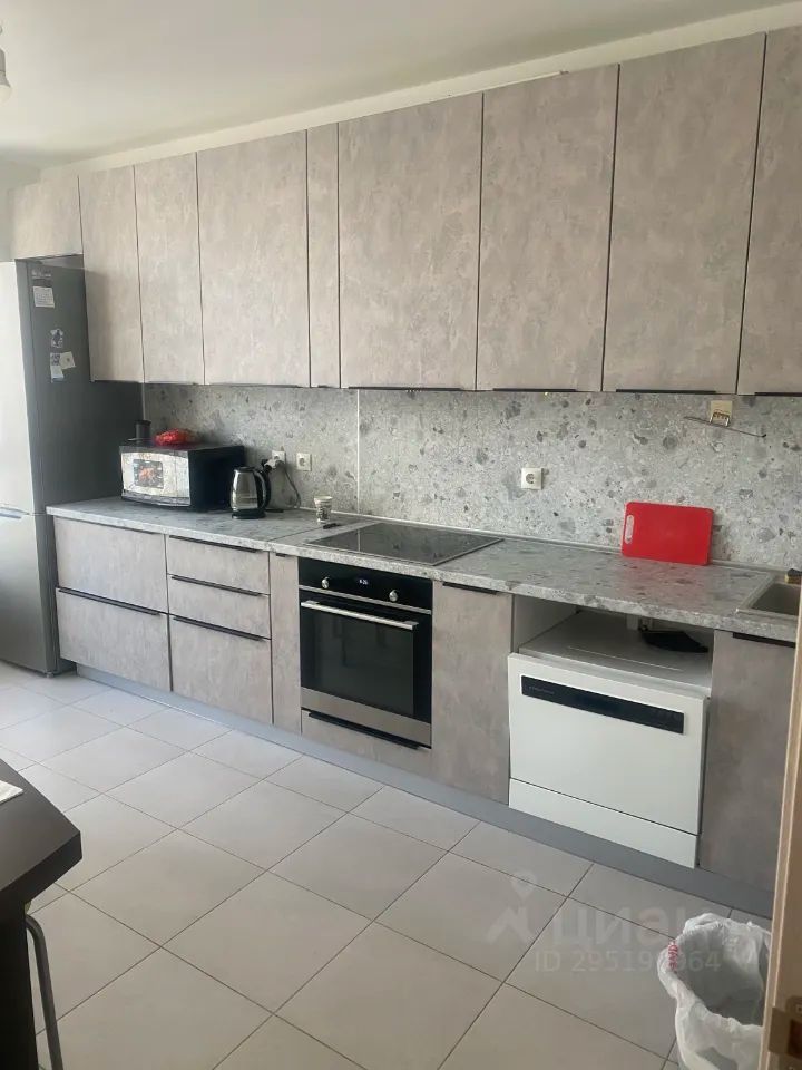 m. Kotelniki: Apartment, 3-rooms