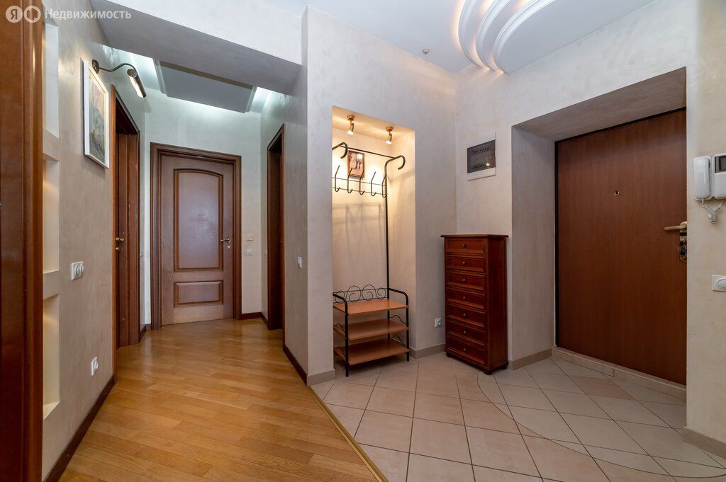 m. Polyanka: Apartment, 2-rooms