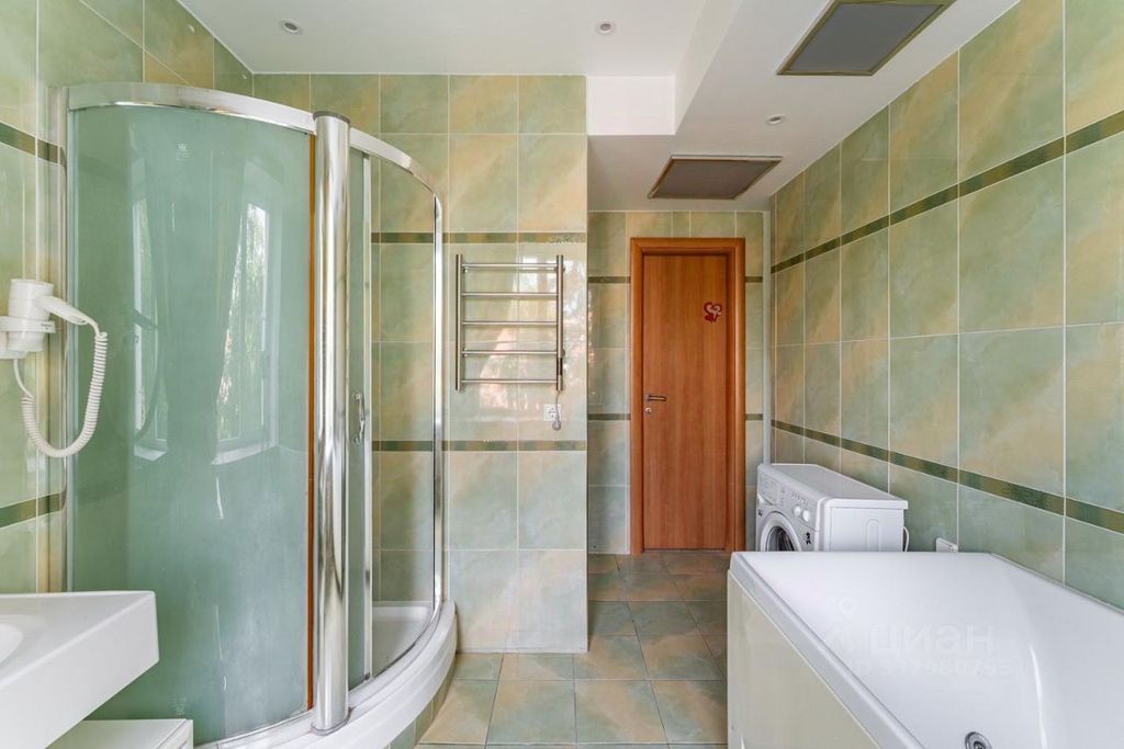 m. Ulitsa 1905 goda: Apartment, 2-rooms
