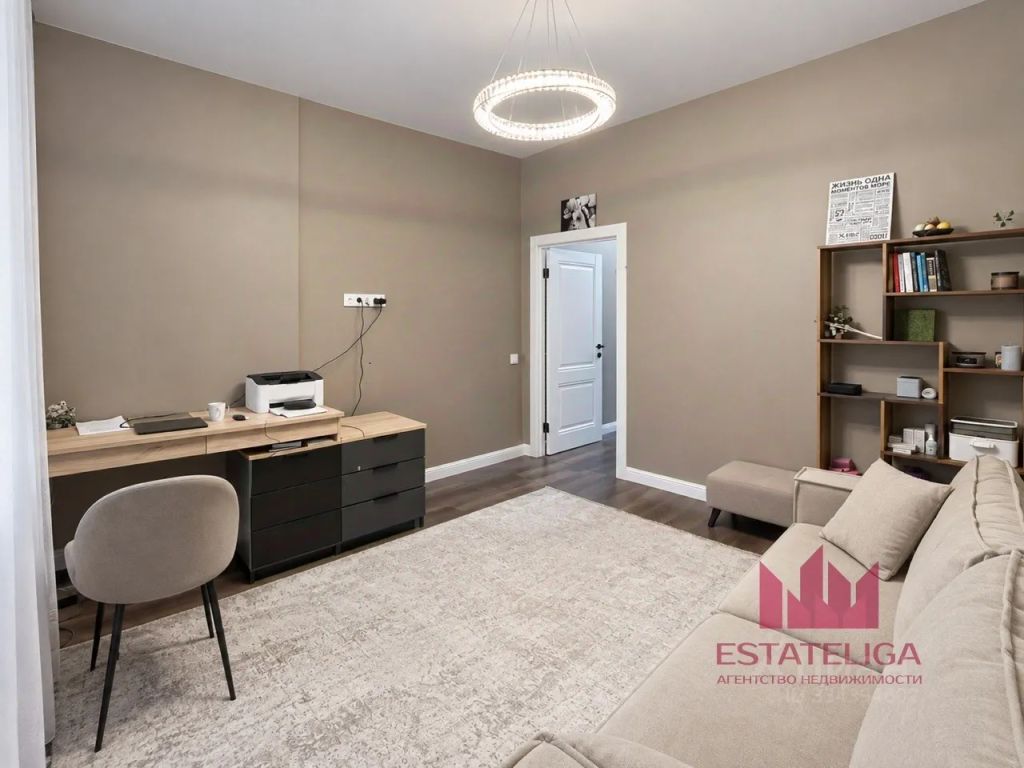 m. Tekhnopark: Apartment, 3-rooms
