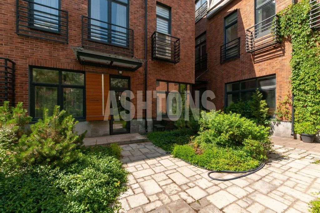 m. Aeroport: Apartment, 5-rooms