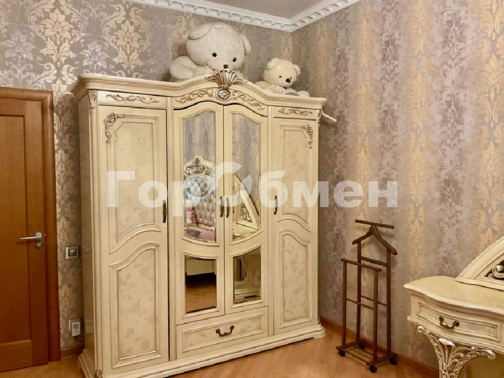 m. Belomorskaya: Apartment, 3-rooms