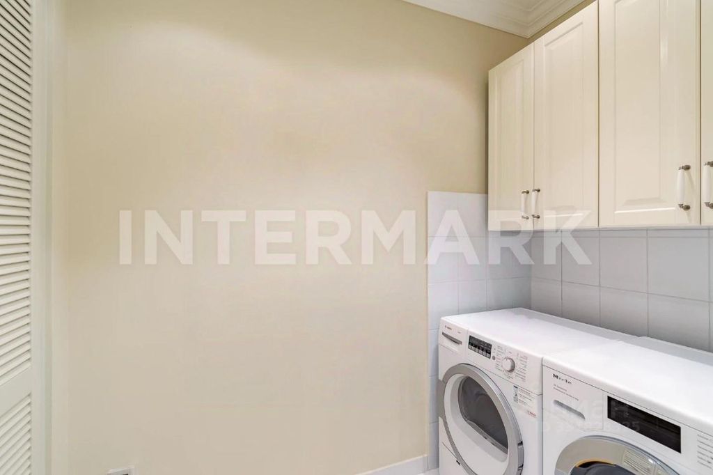 m. Arbatskaya: Apartment, 5-rooms