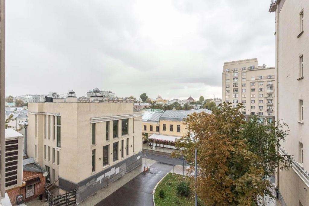 m. Kitay-gorod: Apartment, 3-rooms