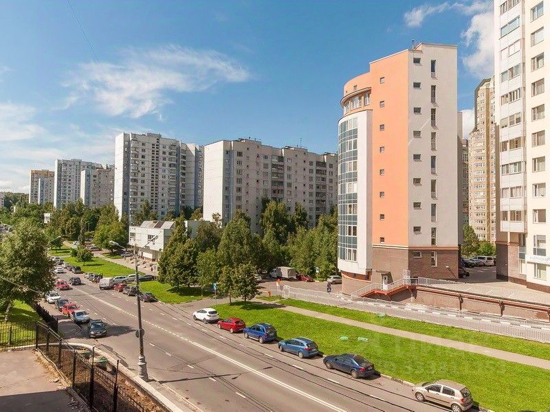 m. Universitet druzhby narodov: Apartment, 3-rooms