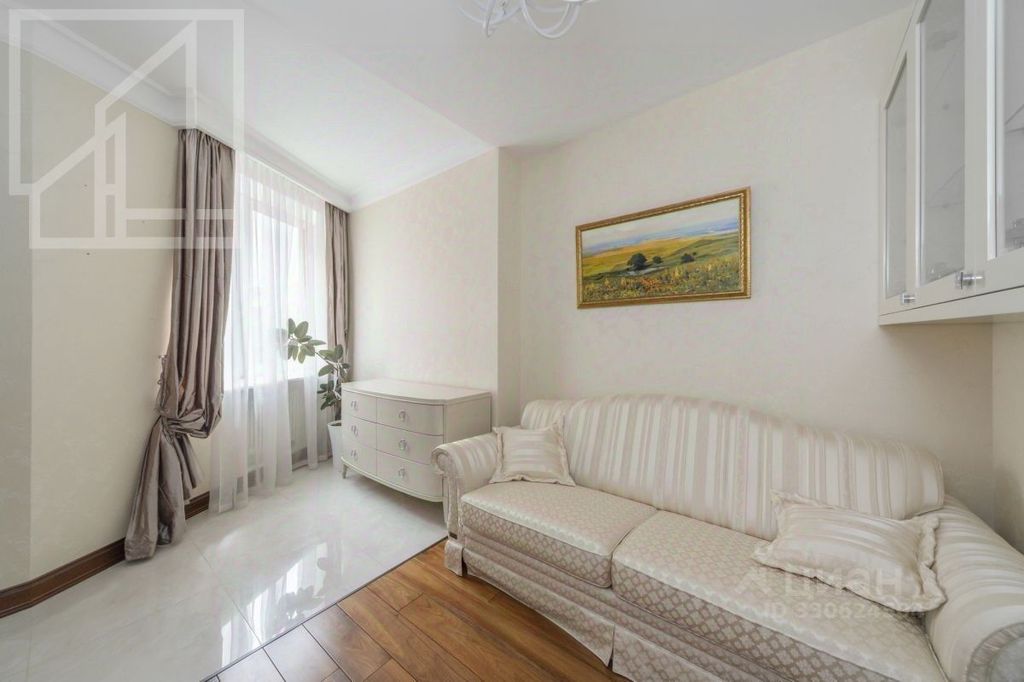 m. Smolenskaya: Apartment, 4-rooms