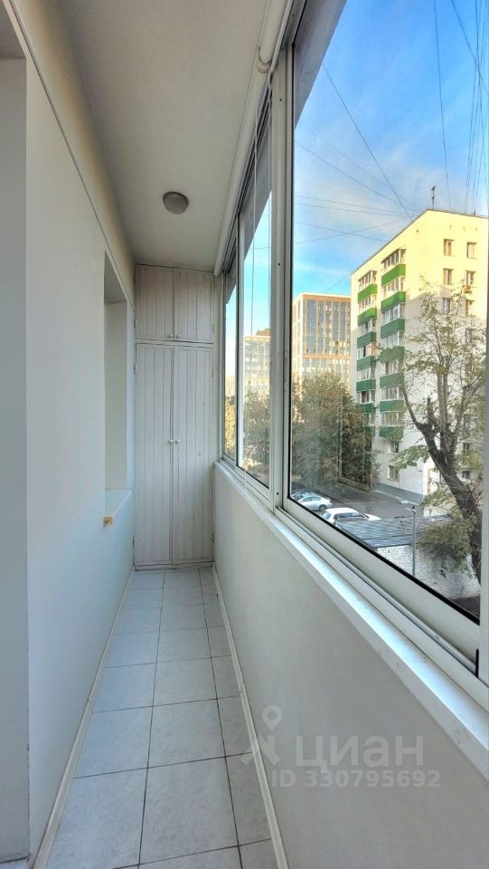 m. Sportivnaya: Apartment, studio