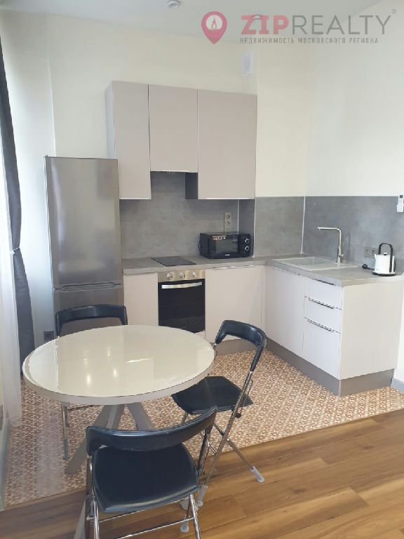 m. Delovoy tsentr: Apartment, 1-rooms