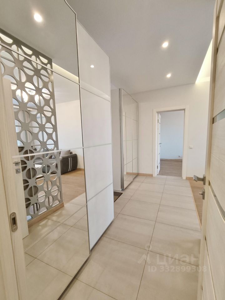 m. Ulitsa 1905 goda: Apartment, 2-rooms