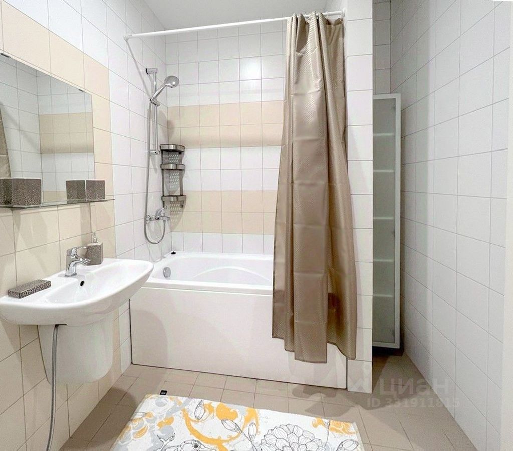 m. Panfilovskaya: Apartment, 2-rooms