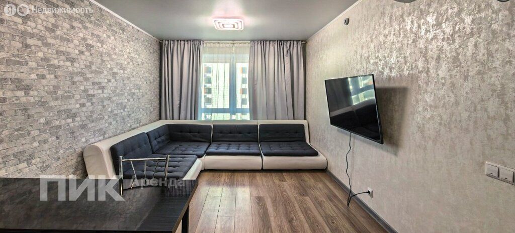 m. Lukhmanovskaya: Apartment, 1-rooms