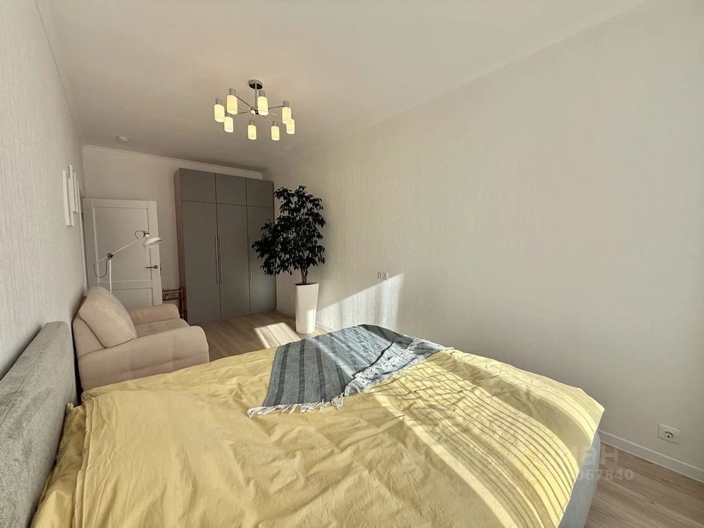 m. Oktyabrskoe pole: Apartment, 1-rooms