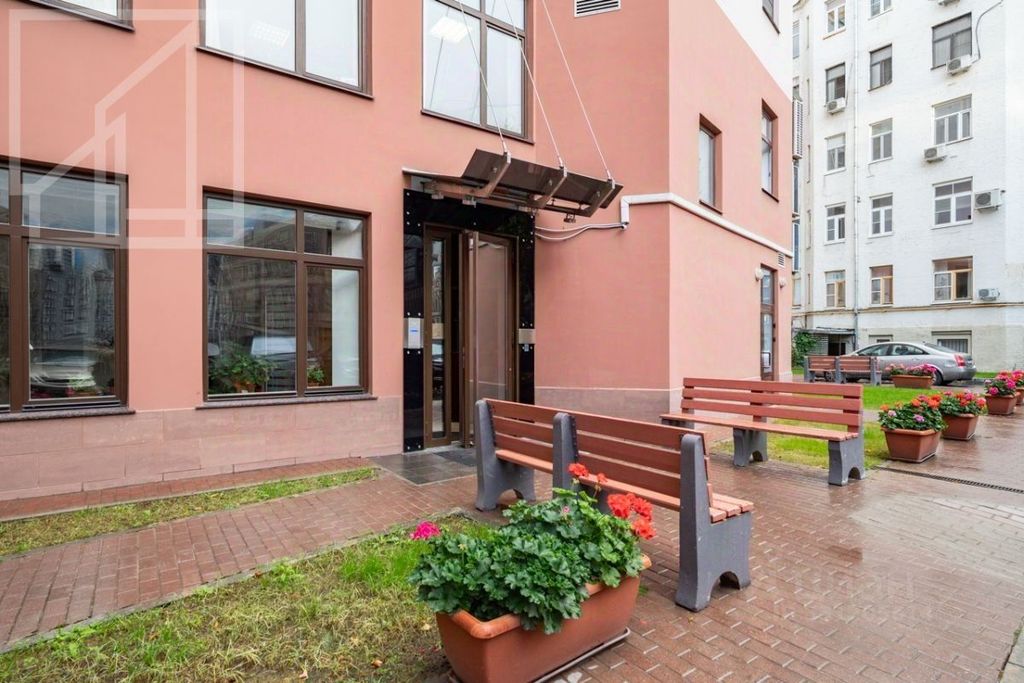 m. Tsvetnoy bulvar: Apartment, 3-rooms