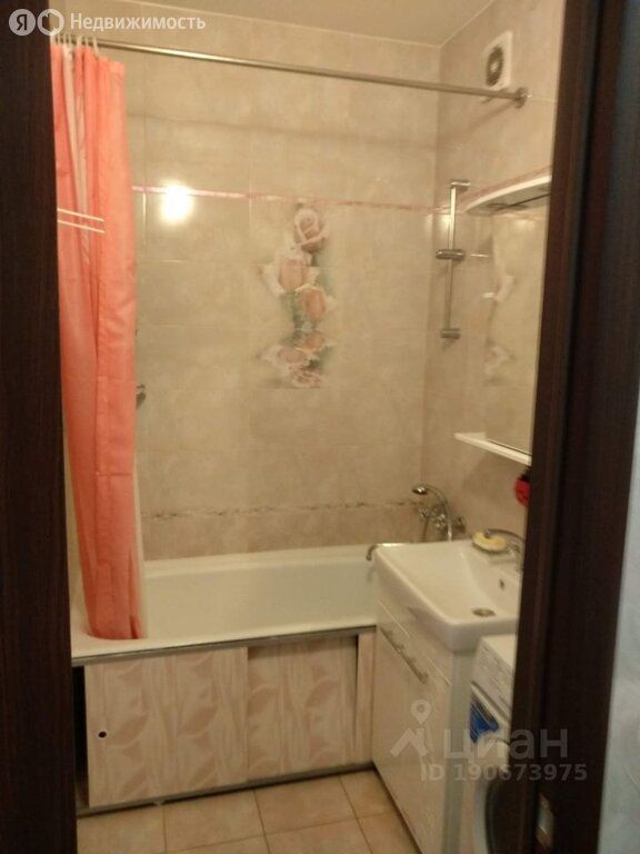 m. Nikolskoe: Apartment, 2-rooms