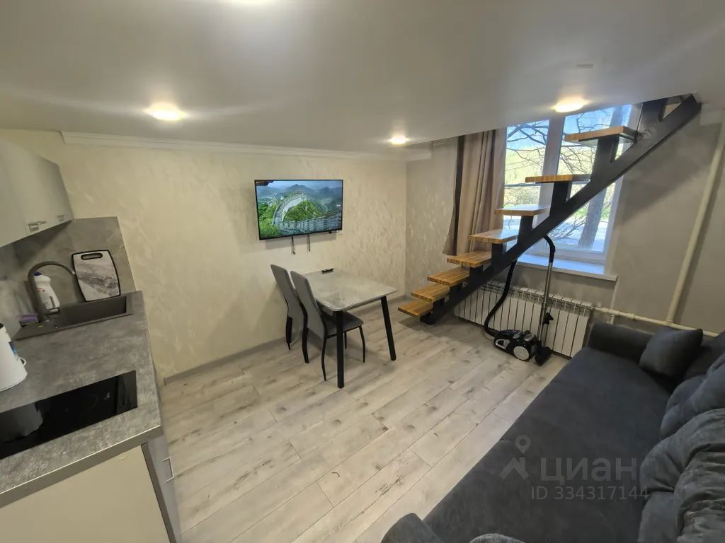 m. Botanichesky sad: Apartment, studio