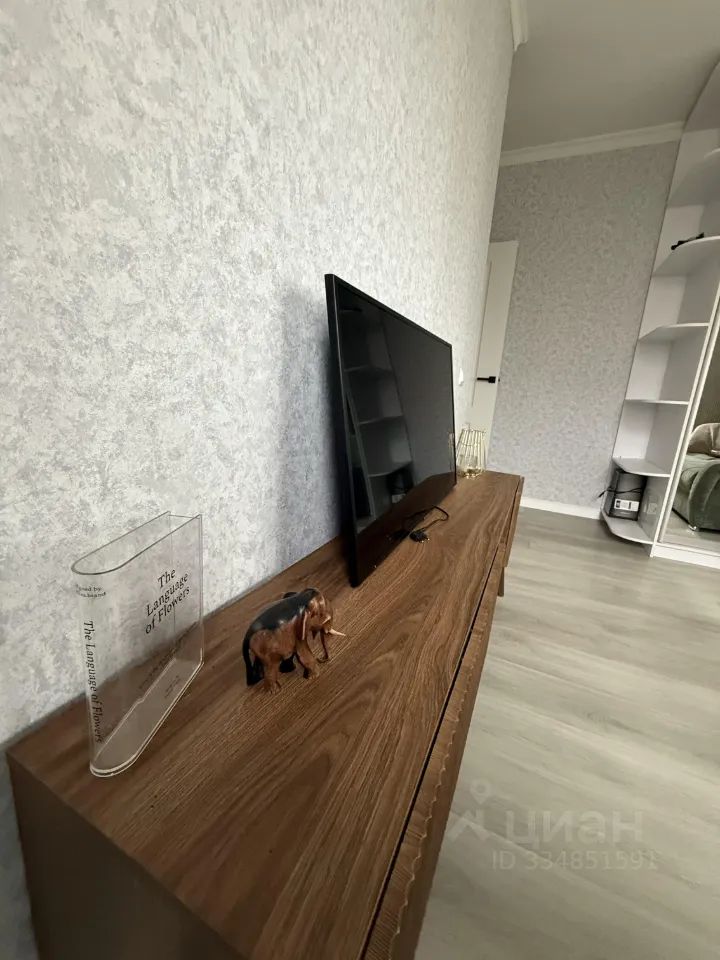m. Strogino: Apartment, 2-rooms