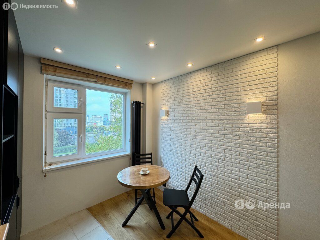m. Yugo-Zapadnaya: Apartment, 1-rooms