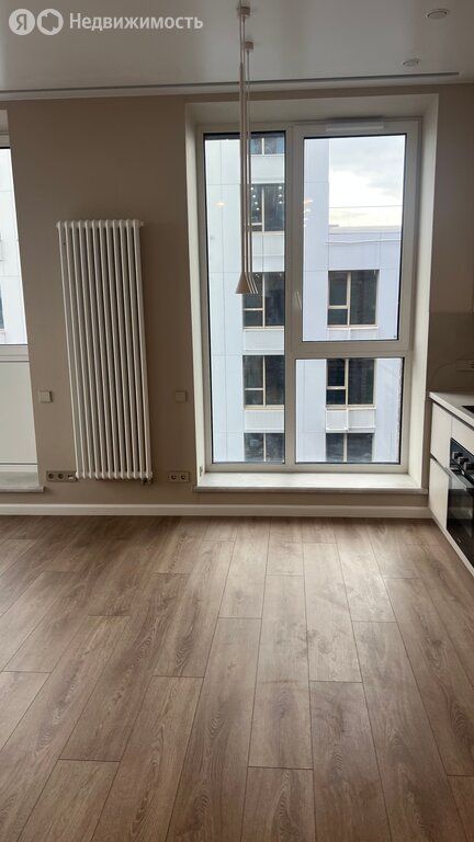 m. Kalitniki: Apartment, studio