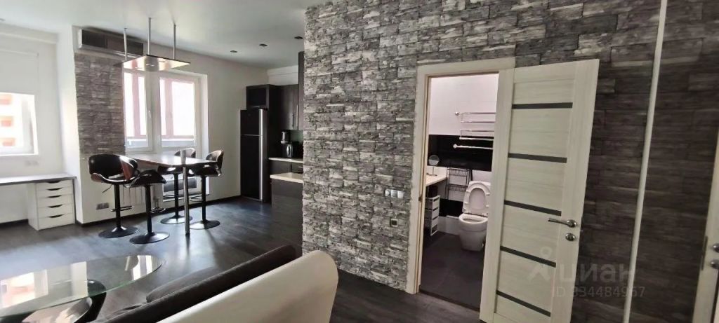 m. Pyatnitskoe shosse: Apartment, 2-rooms