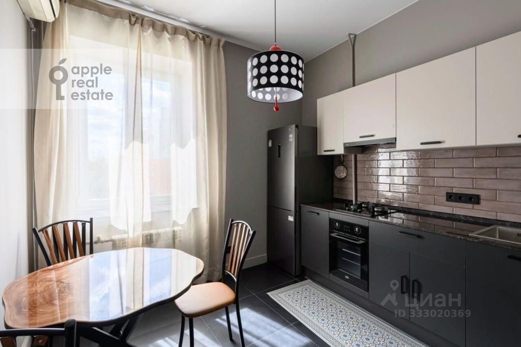 m. Krasnopresnenskaya: Apartment, 2-rooms