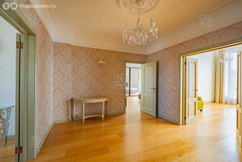 m. Frunzenskaya: Apartment, 4-rooms