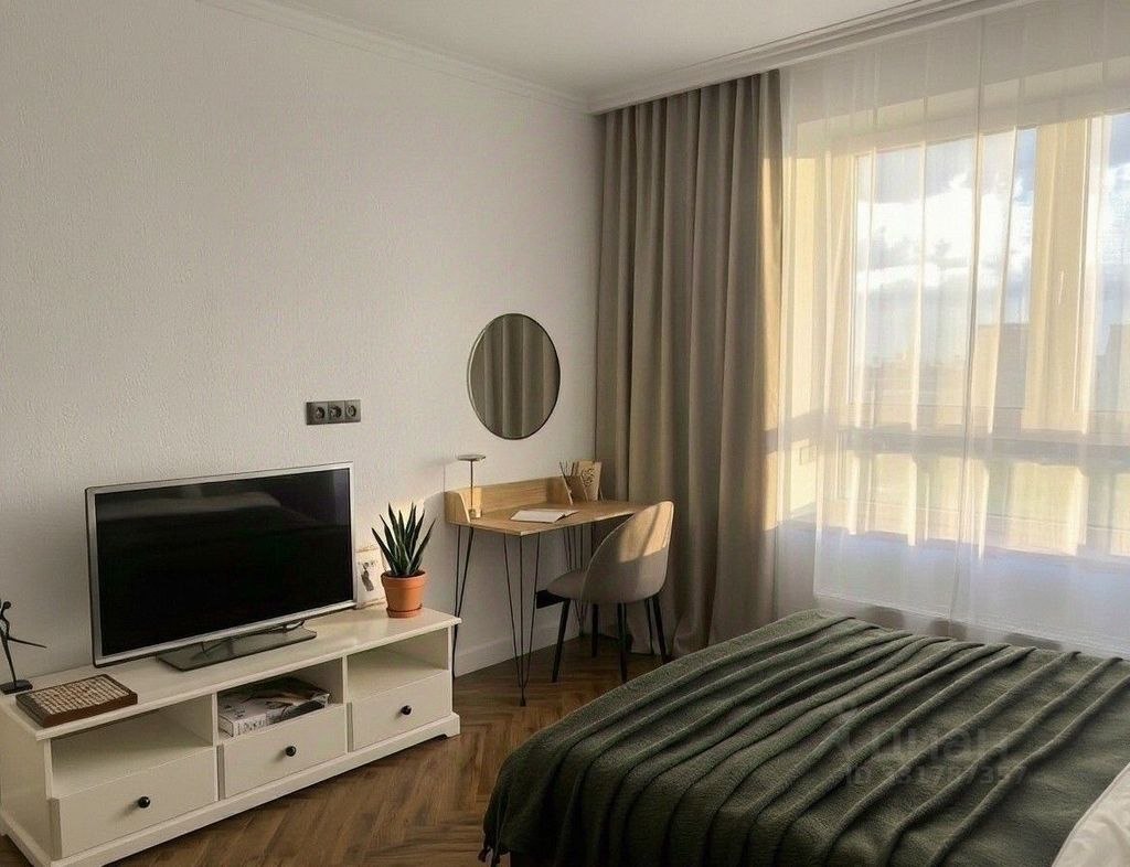 m. Aminyevskaya: Apartment, studio