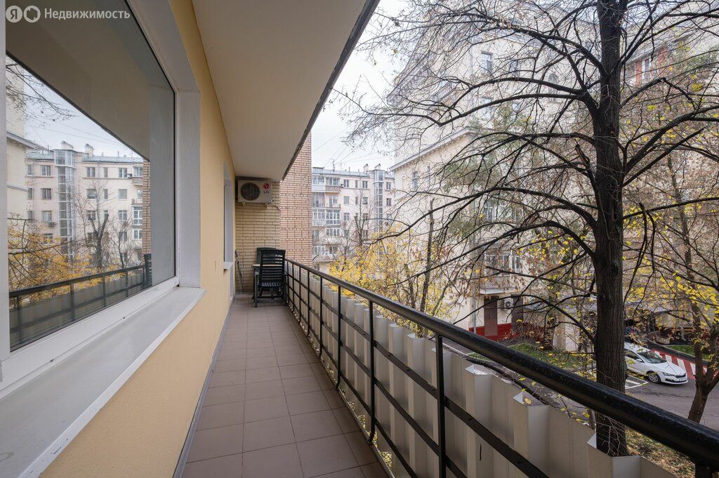 m. Tverskaya: Apartment, 2-rooms