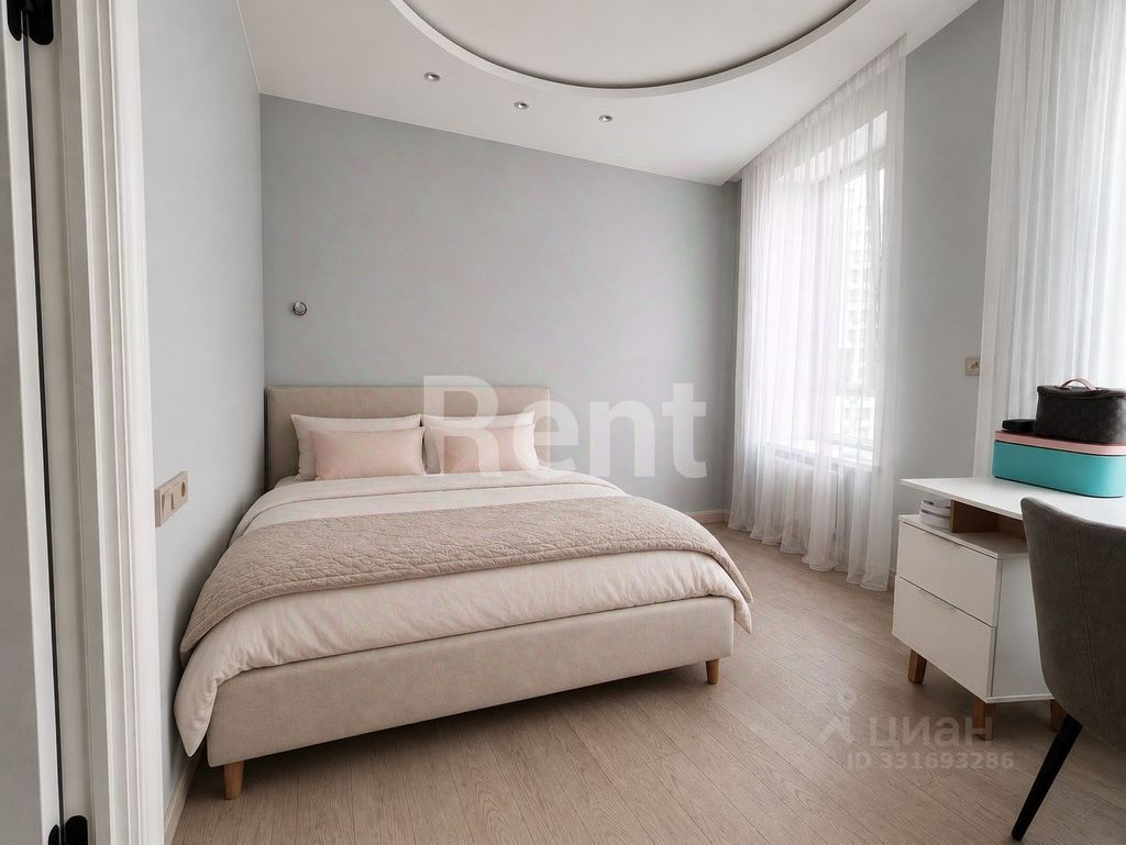 m. Aminyevskaya: Apartment, 3-rooms