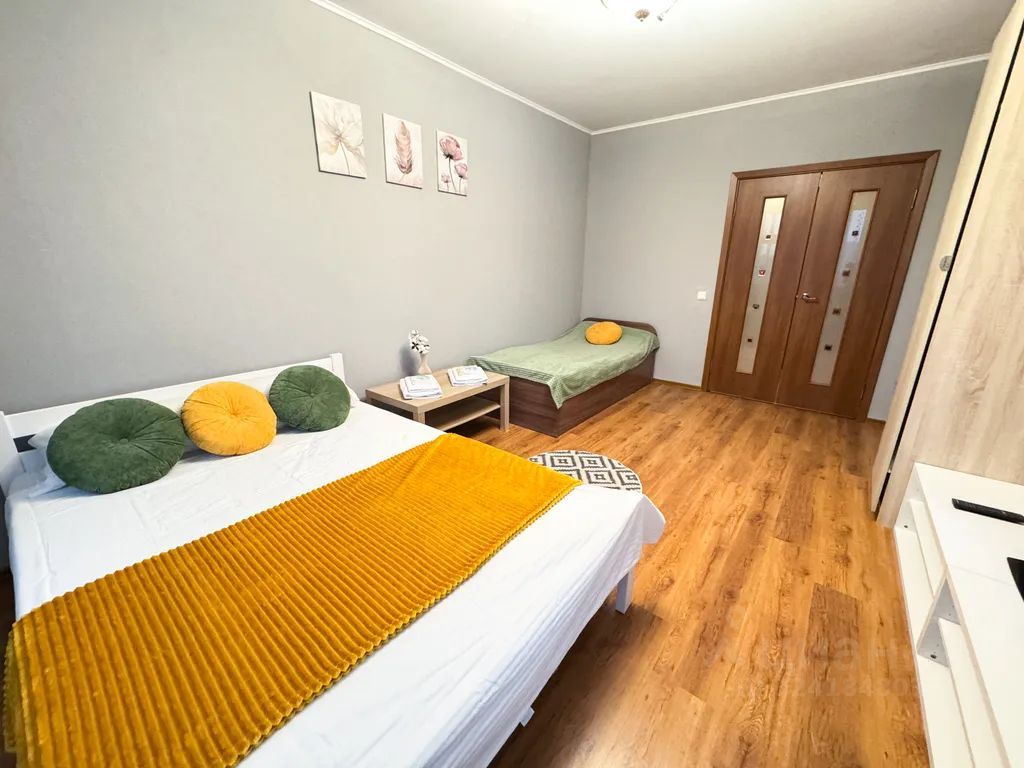 m. Levoberezhnaya: Apartment, 2-rooms