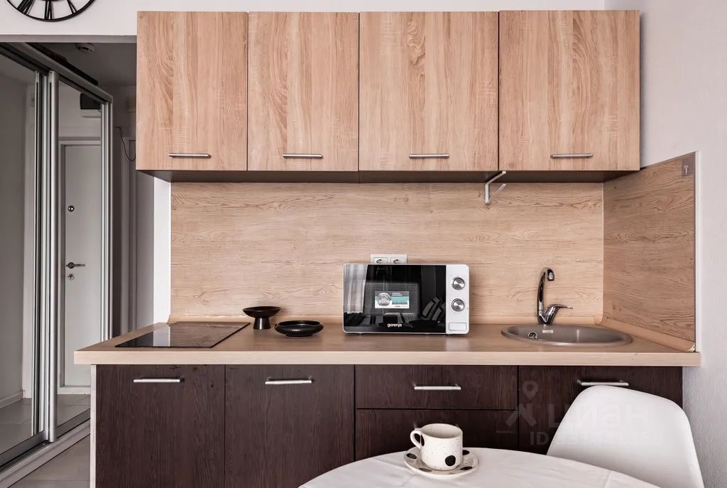 m. Aminyevskaya: Apartment, studio