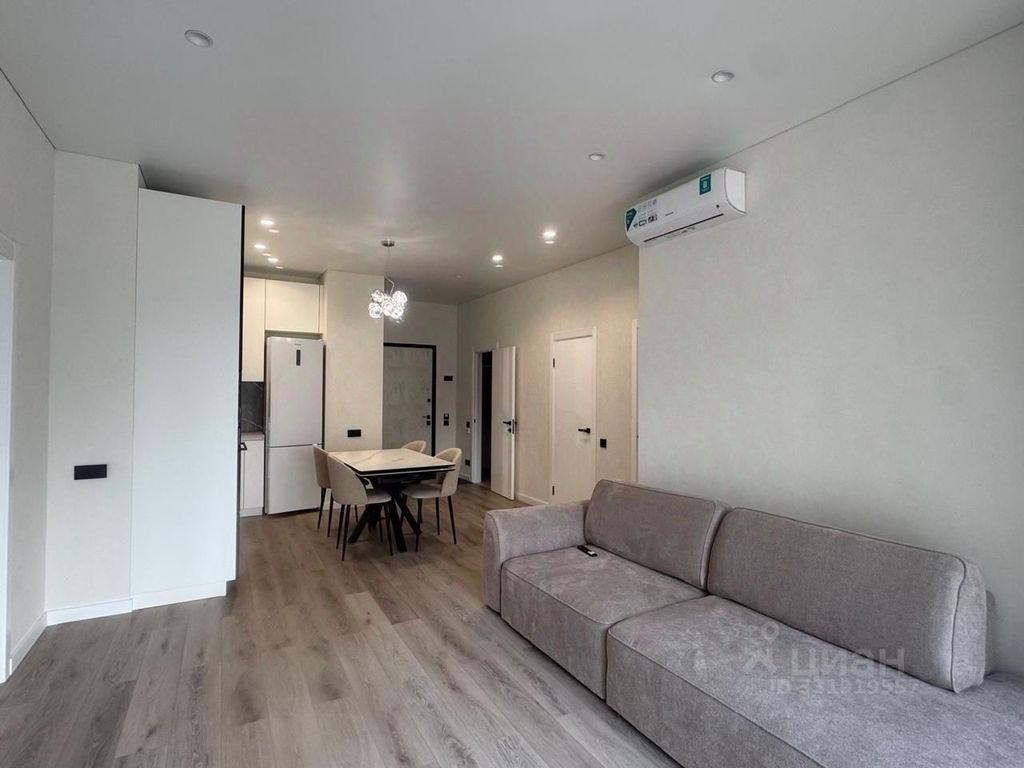 m. Michurinsky prospekt: Apartment, 2-rooms