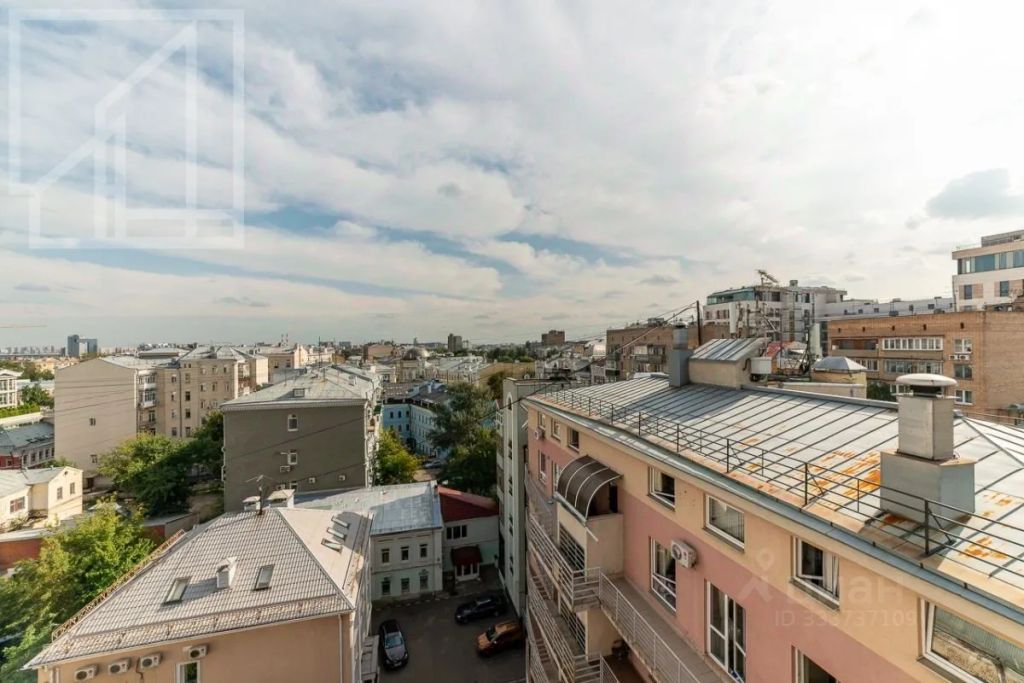 m. Kurskaya: Apartment, 4-rooms
