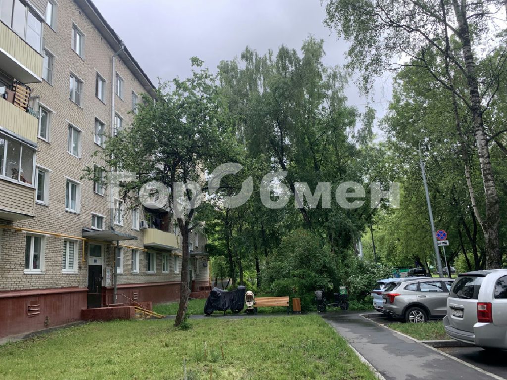 m. Belokamennaya: Apartment, 2-rooms