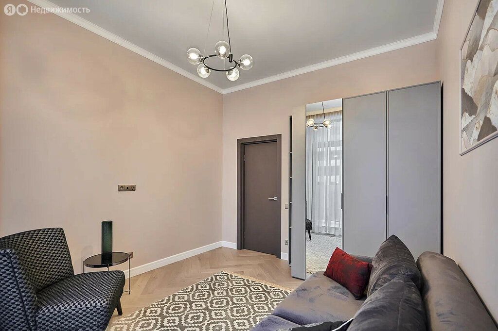 m. Minskaya: Apartment, 3-rooms