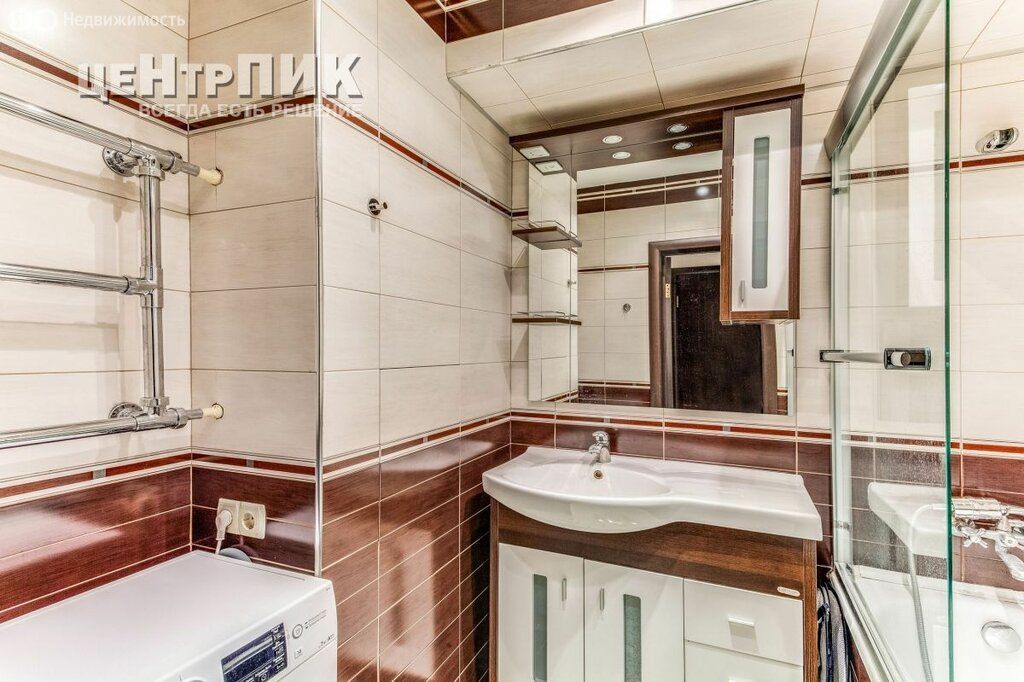 m. Krasnopresnenskaya: Apartment, 2-rooms