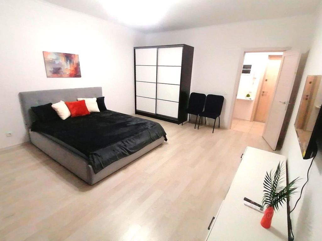 m. Maryina Roscha: Apartment, 1-rooms