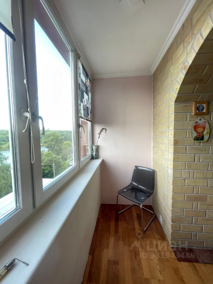 m. Levoberezhnaya: Apartment, 2-rooms