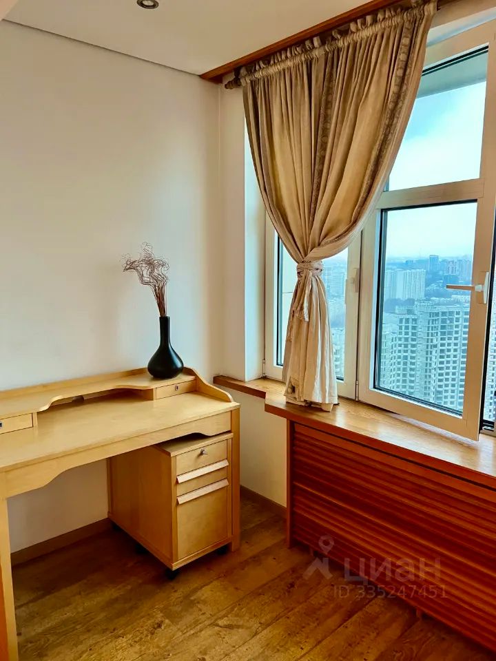 m. Slavyansky bulvar: Apartment, 2-rooms
